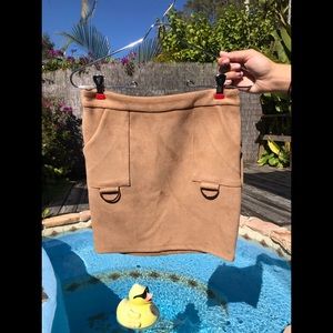 Seek tan suede skirt